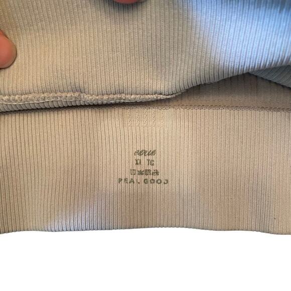 Aerie Ribbed Sports Bra Size XL – Light Gray – Removable Padding 718B - Picture 5 of 5